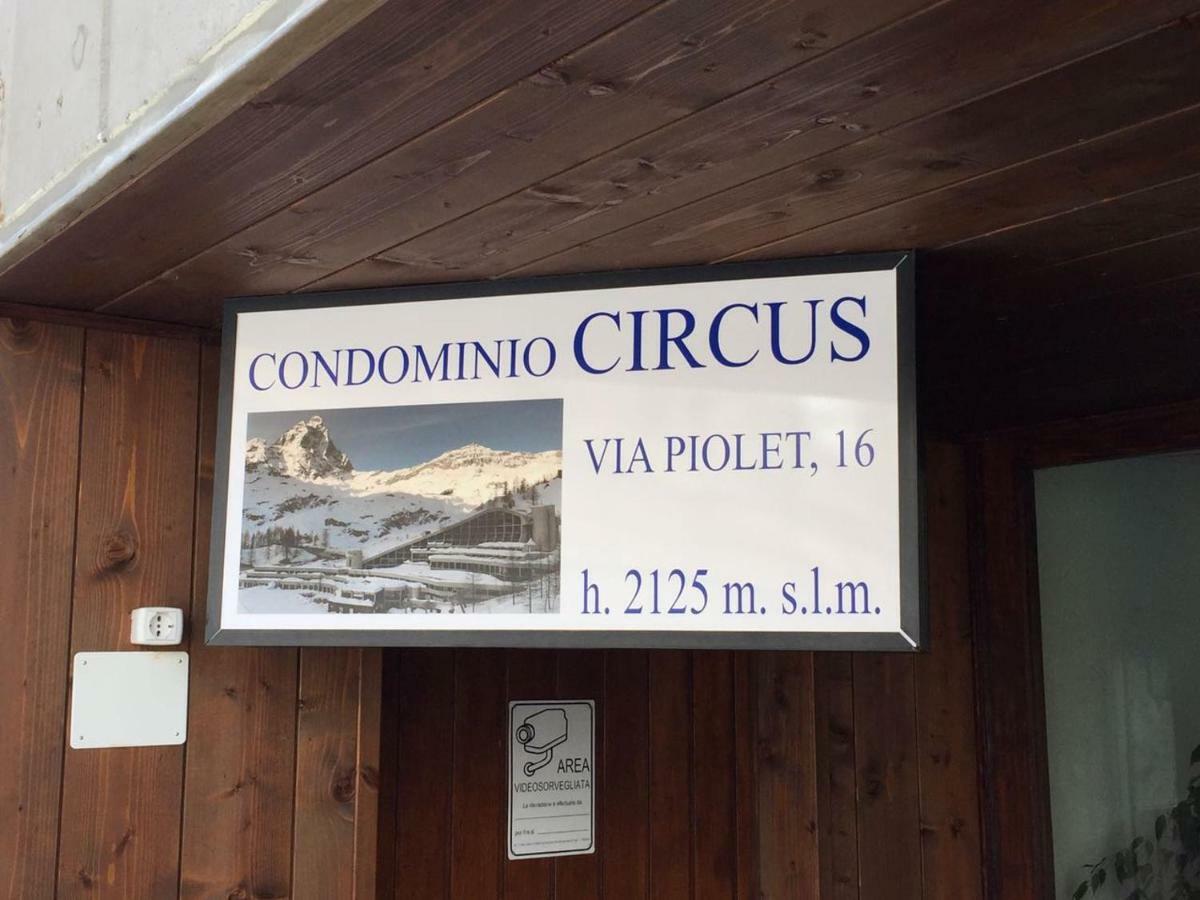 Orange Fox Cervinia Apartment Vda Vacanze In Vetta Cir 0185 Breuil-Cervinia Dış mekan fotoğraf